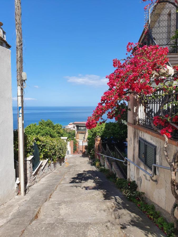 Ferienwohnung Profumo Di Lavanda Taormina Exterior foto