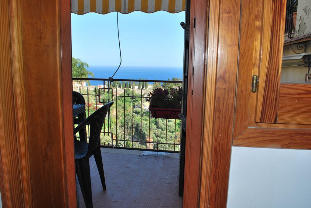 Ferienwohnung Profumo Di Lavanda Taormina Exterior foto